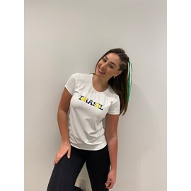 Camiseta Feminina Estilo Do Corpo Brasil