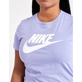 Camiseta Feminina Nike Tee Essential Icon Futura